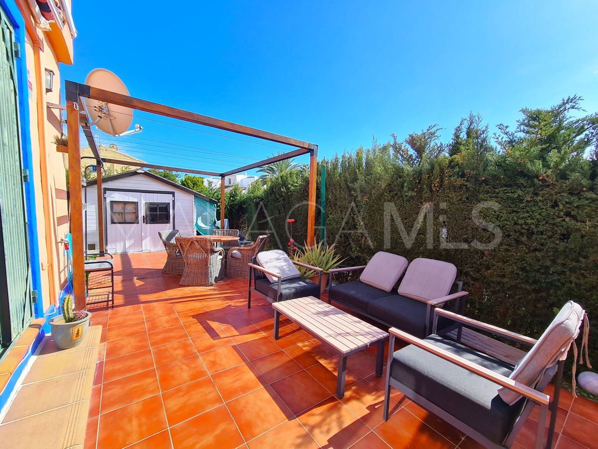 Maison jumelée for sale in La Duquesa Golf