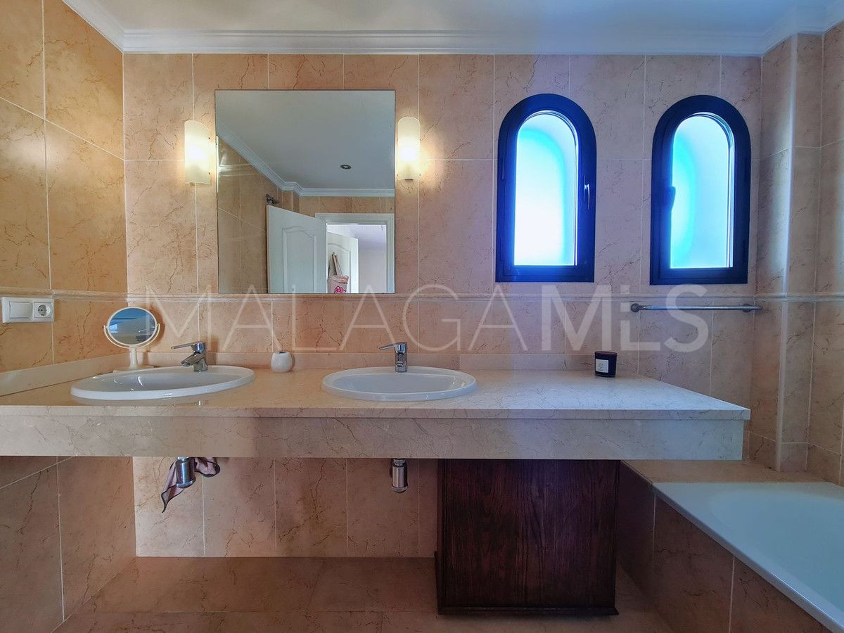La Duquesa Golf, pareado for sale