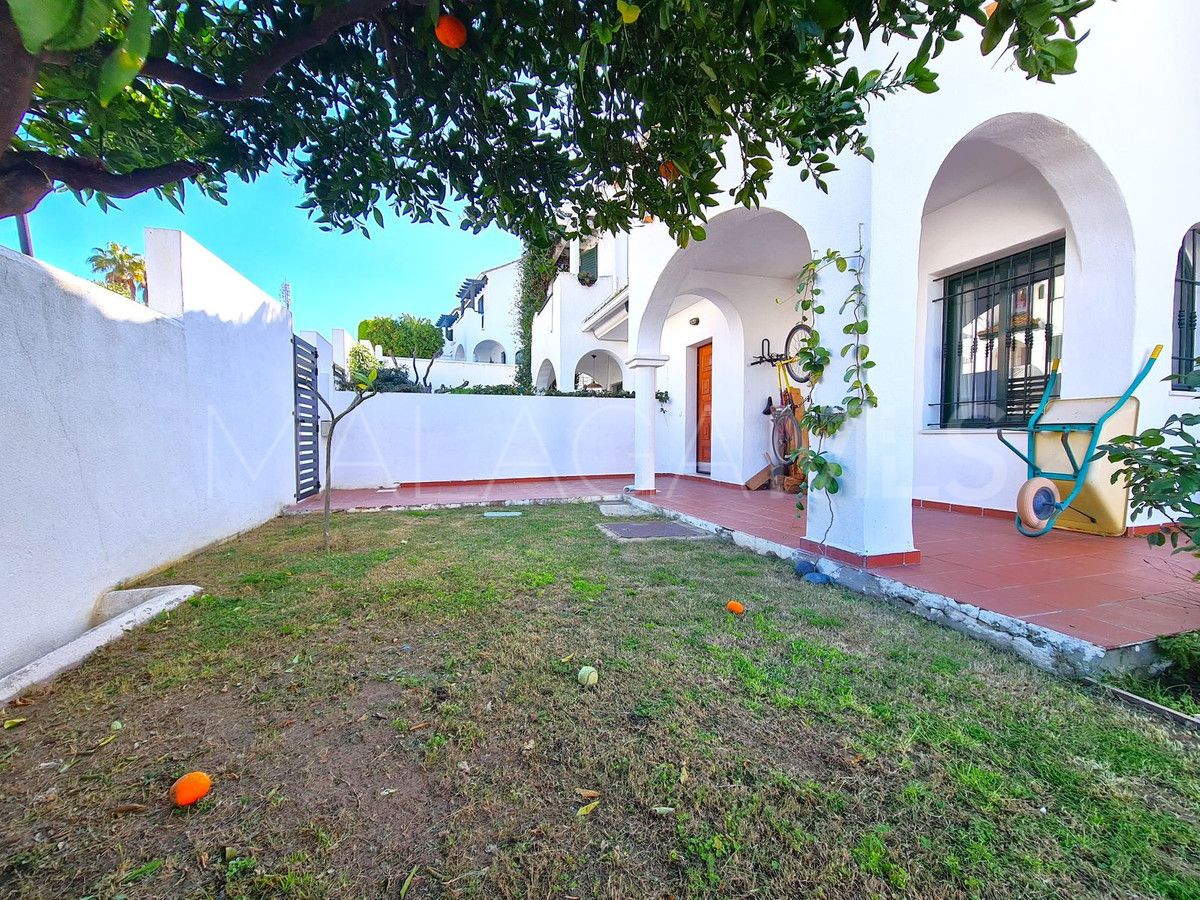La Duquesa Golf, pareado for sale