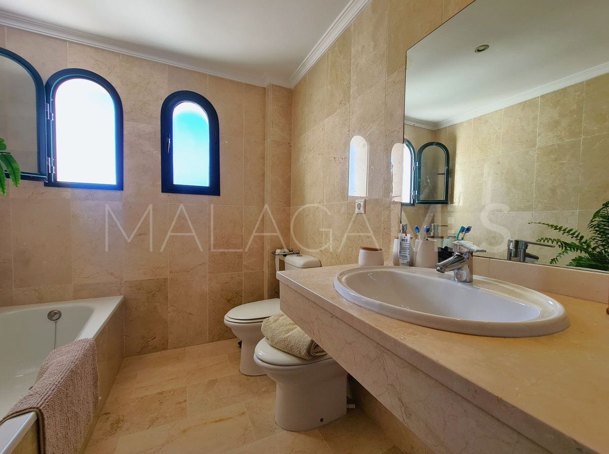 La Duquesa Golf, pareado for sale