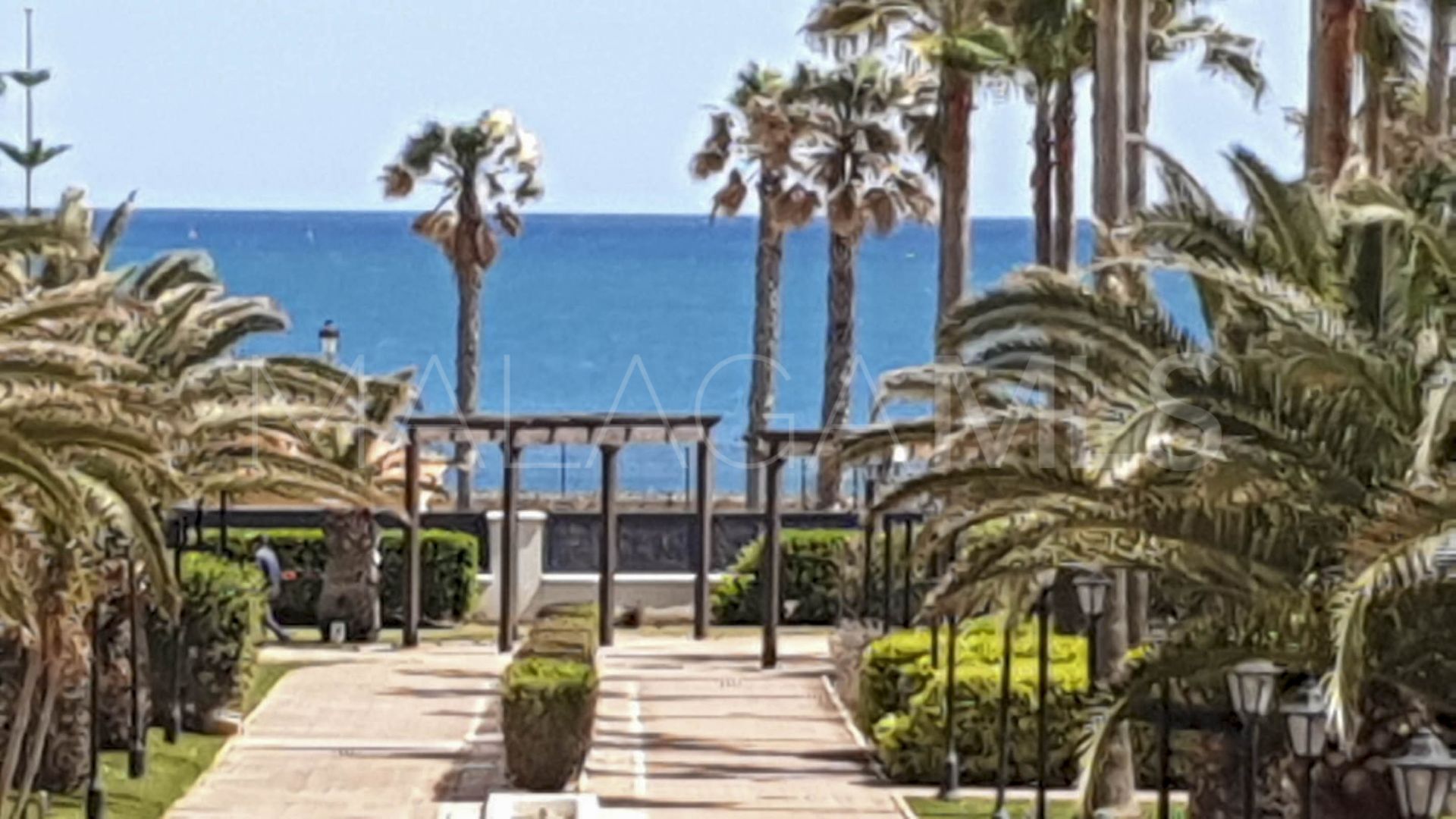 Se vende apartamento with 2 bedrooms in Sabinillas