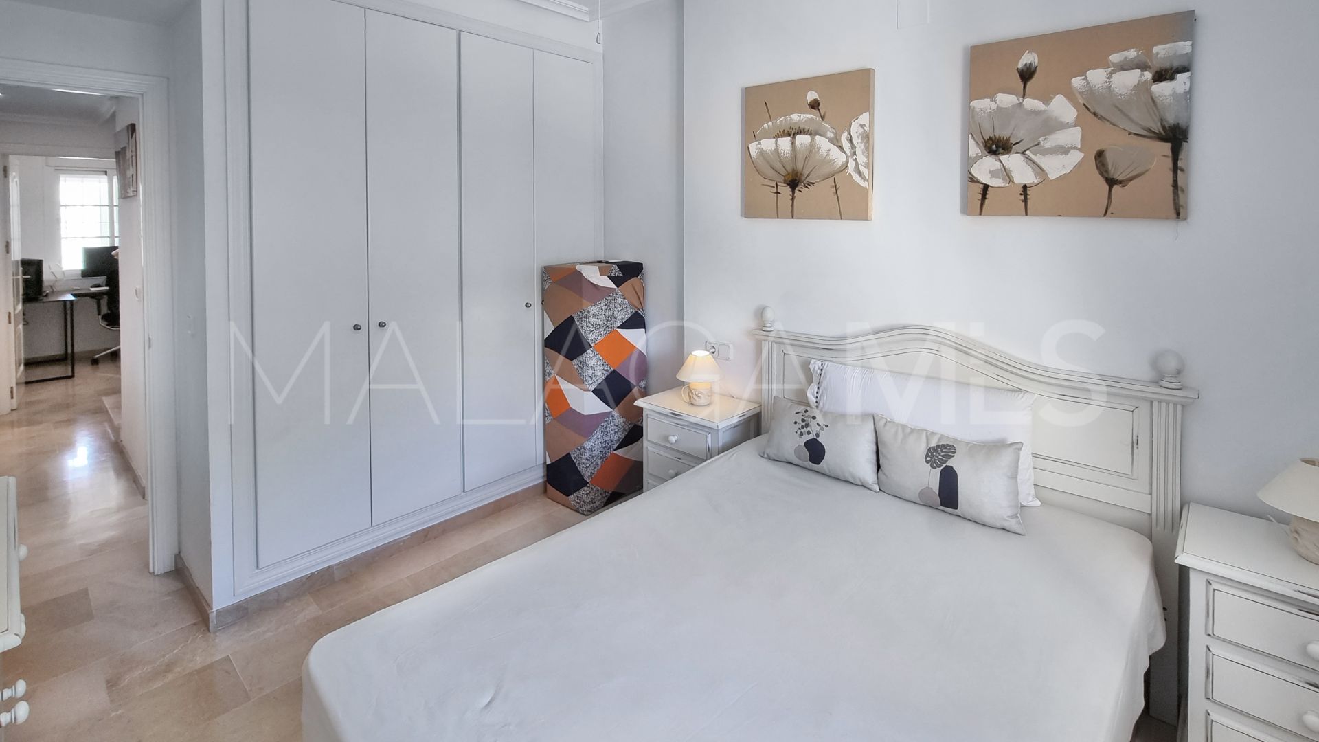 Duplex penthouse with 3 bedrooms for sale in Casares Playa