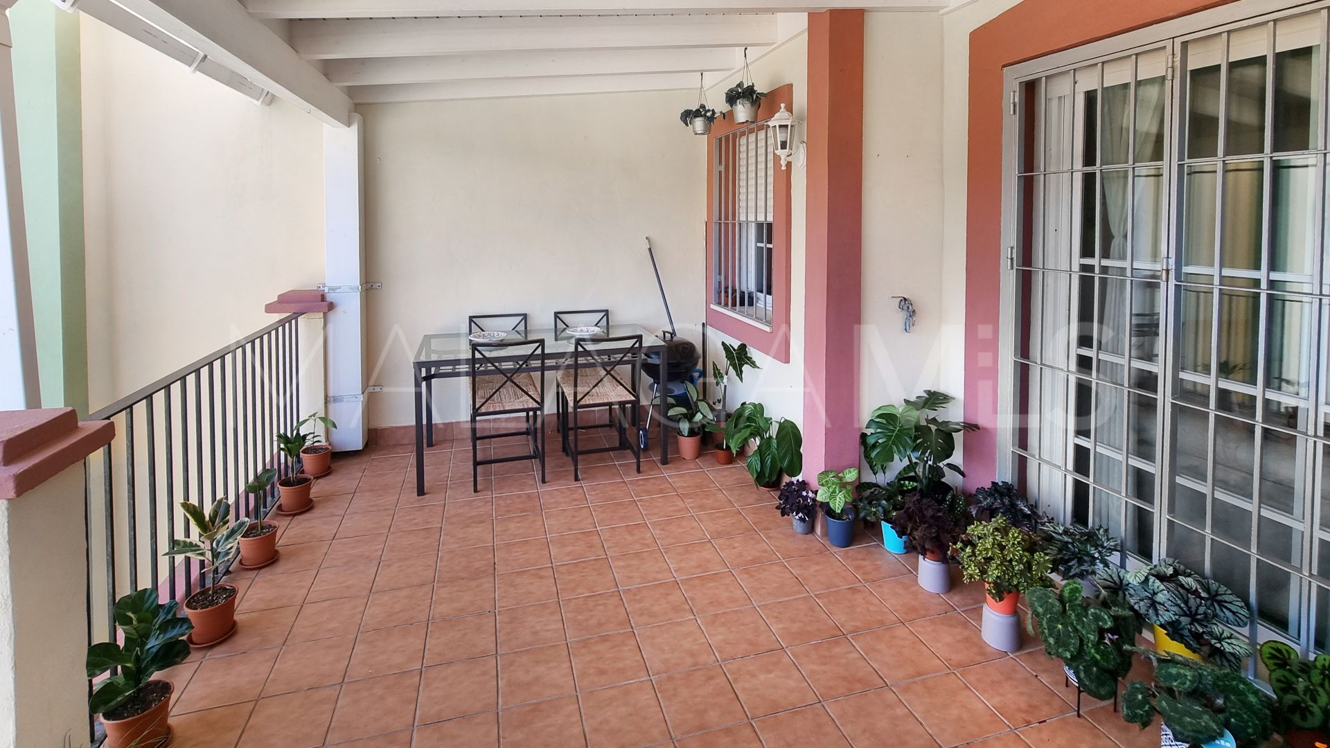 Duplex penthouse with 3 bedrooms for sale in Casares Playa