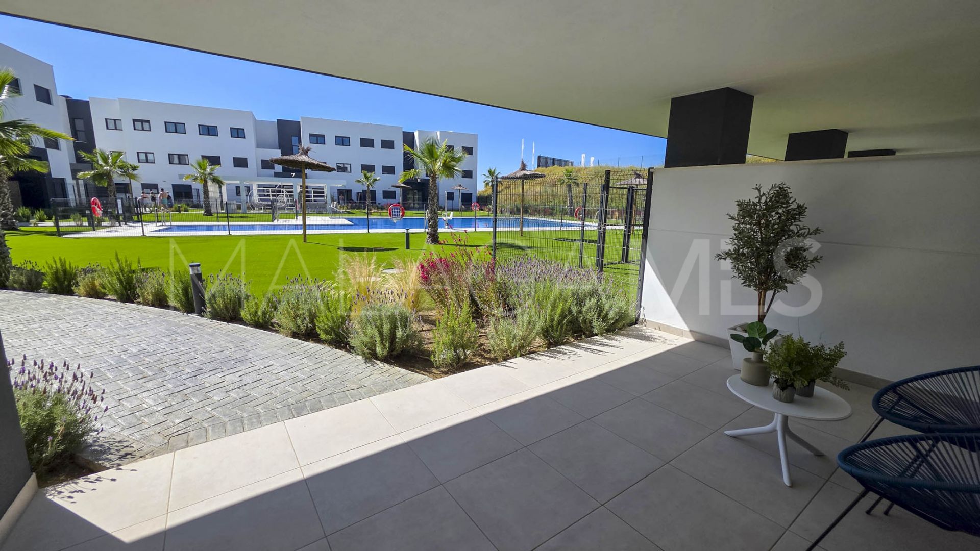 Erdgeschosswohnung for sale in Estepona
