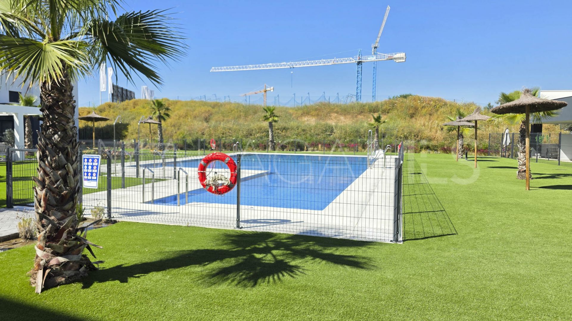 Erdgeschosswohnung for sale in Estepona