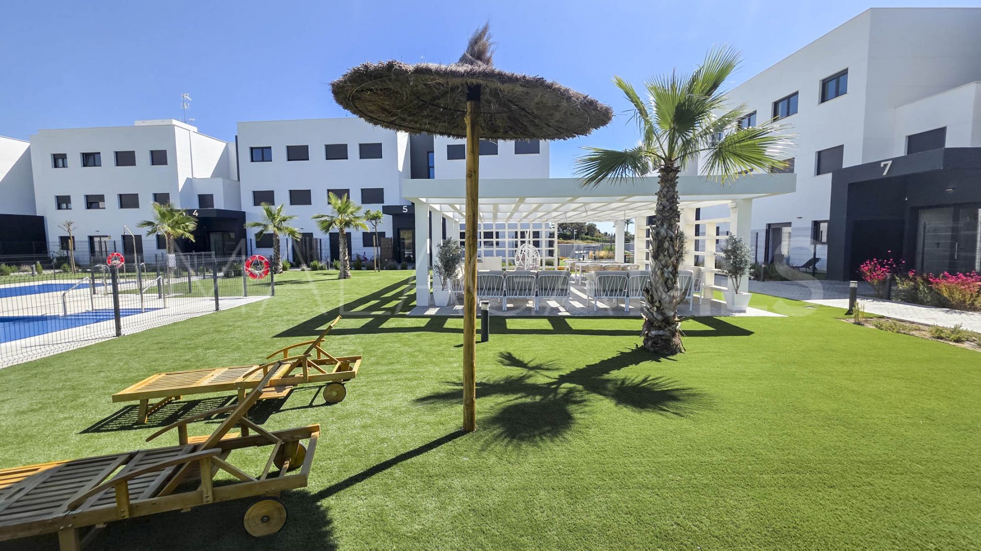 Erdgeschosswohnung for sale in Estepona