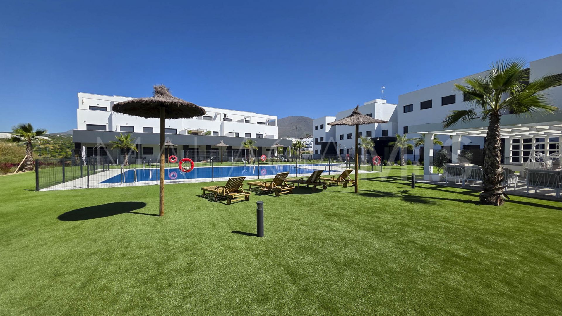 Erdgeschosswohnung for sale in Estepona