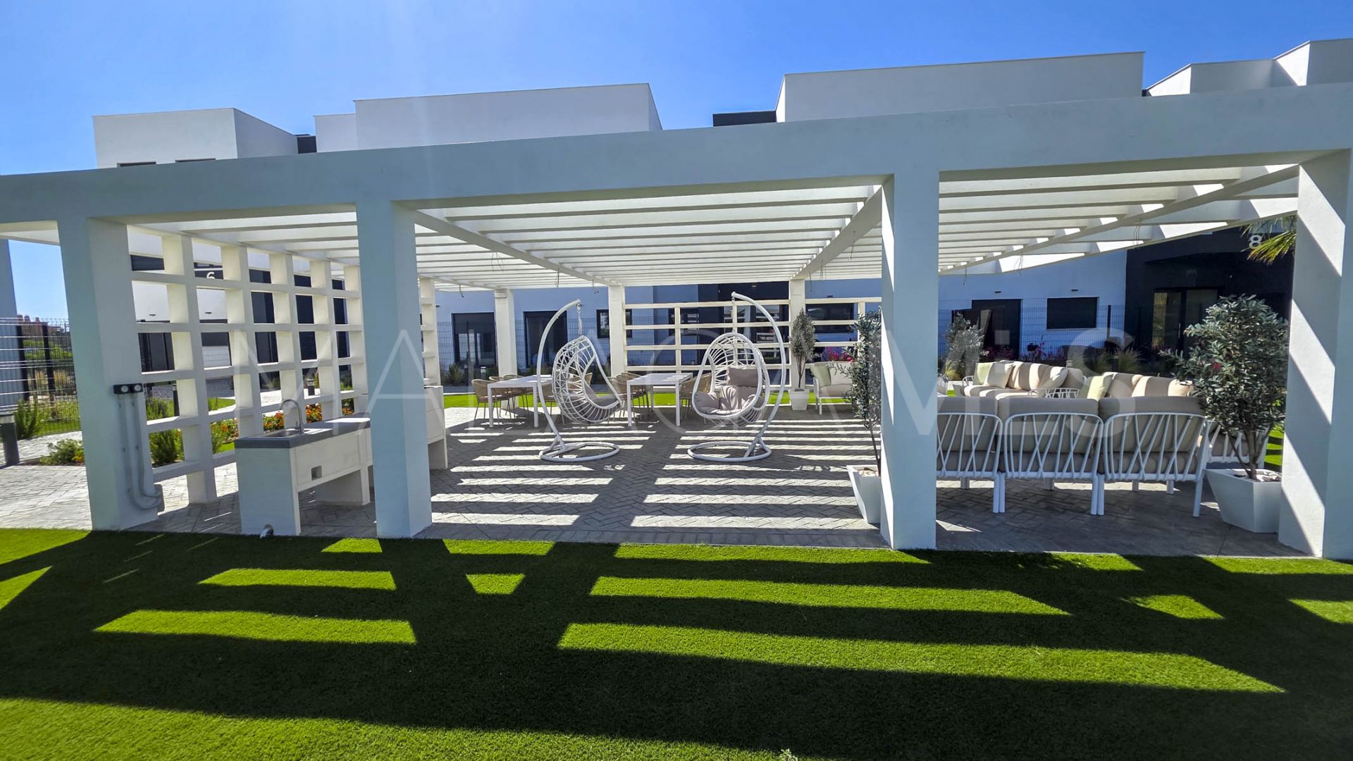 Erdgeschosswohnung for sale in Estepona