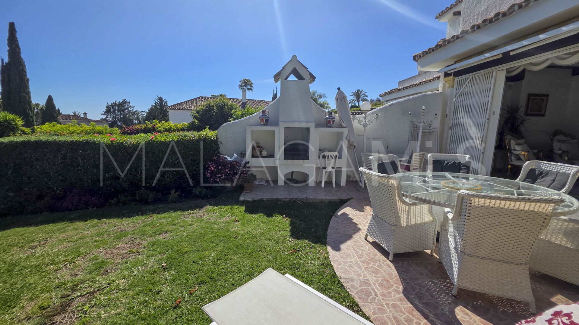 Radhus for sale in El Paraiso