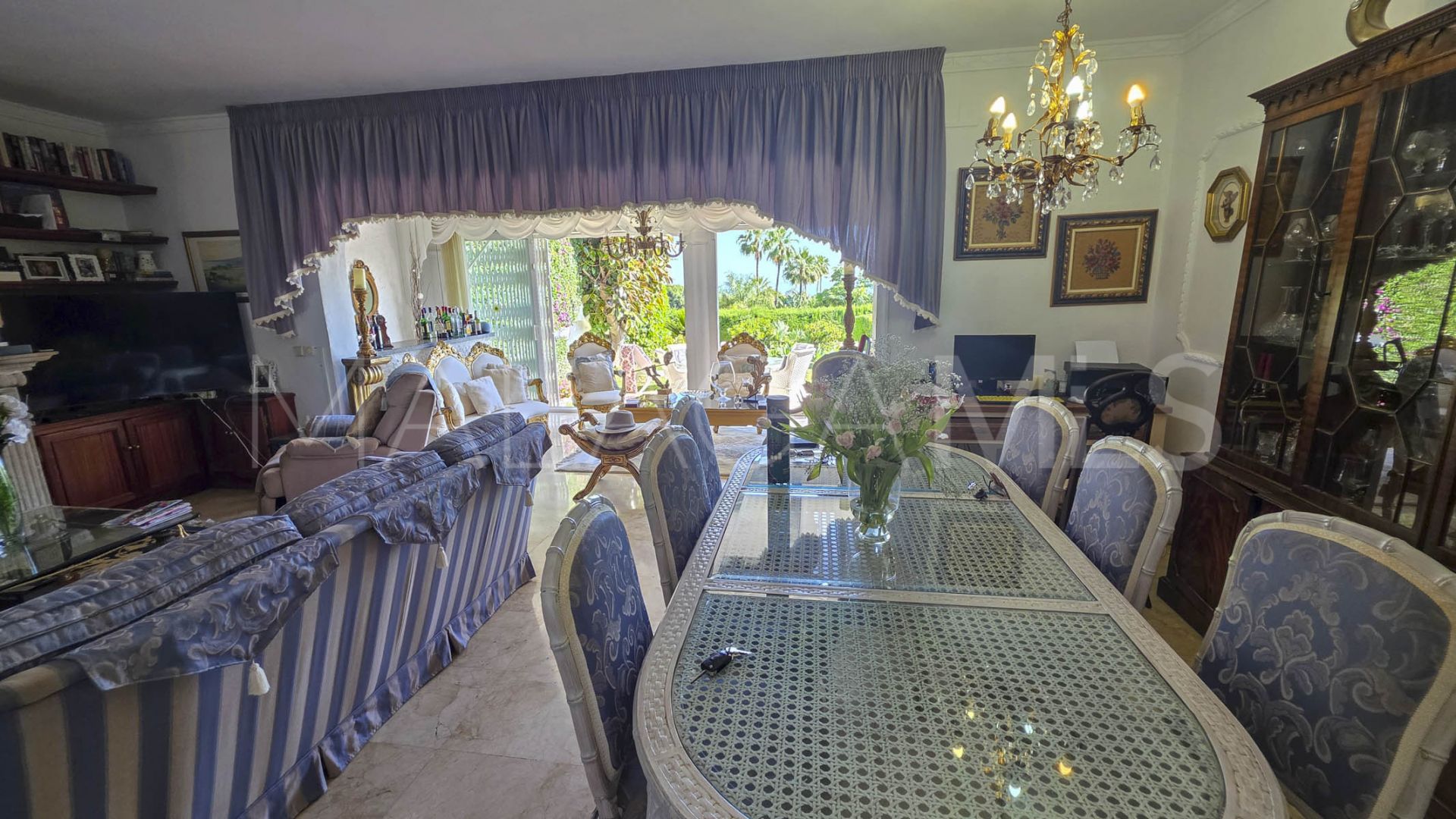 Radhus for sale in El Paraiso