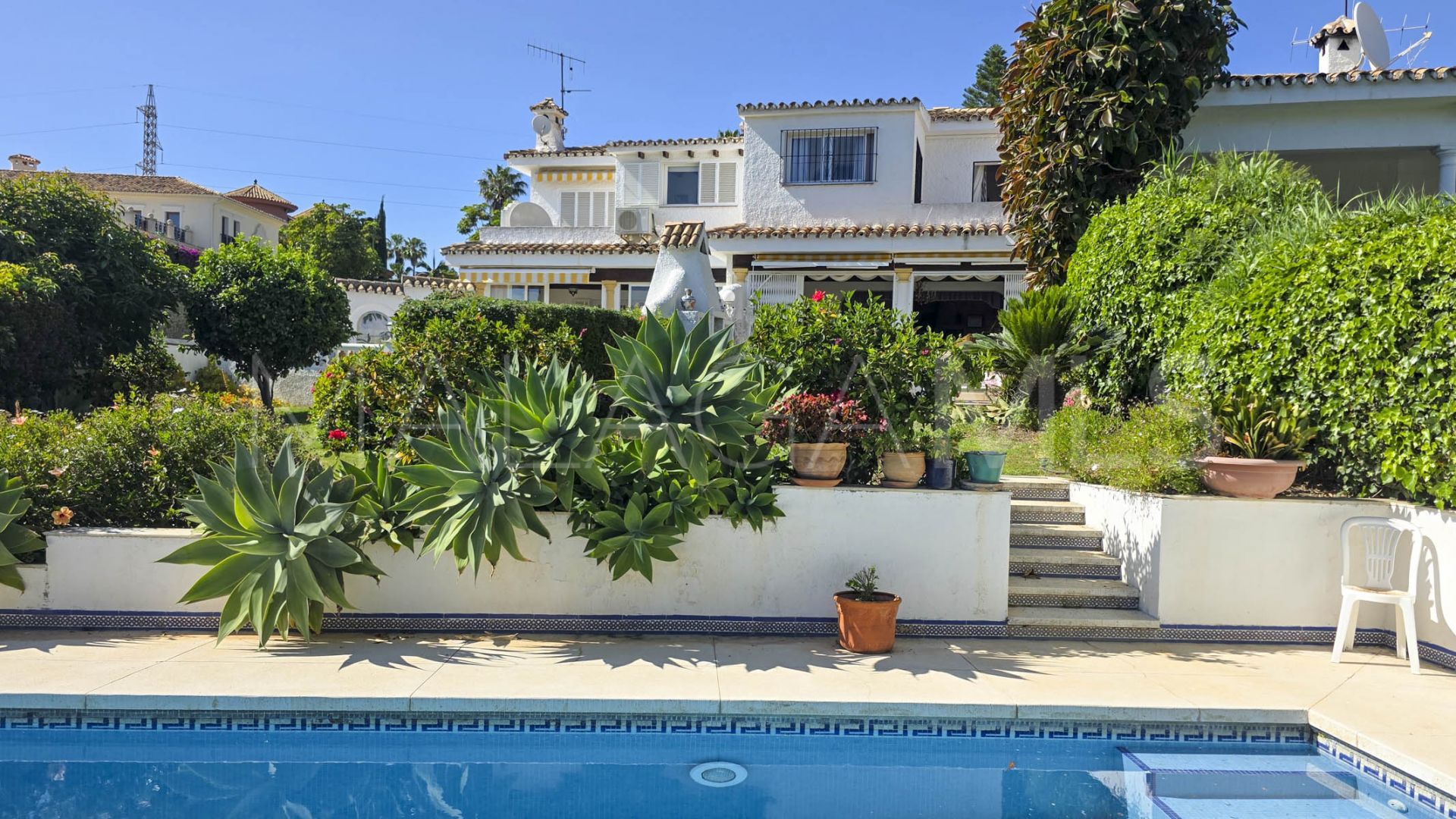 Radhus for sale in El Paraiso