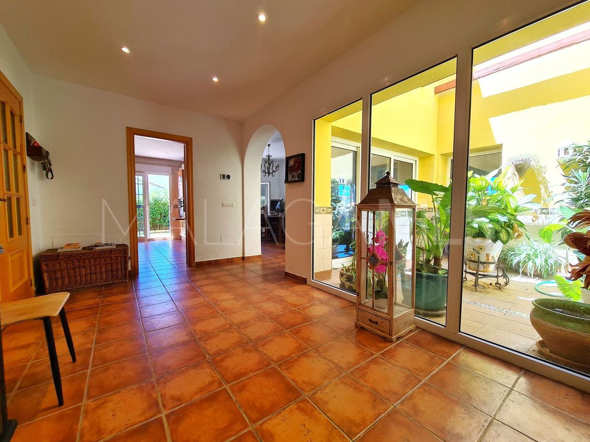 Buy casa with 3 bedrooms in La Duquesa Golf