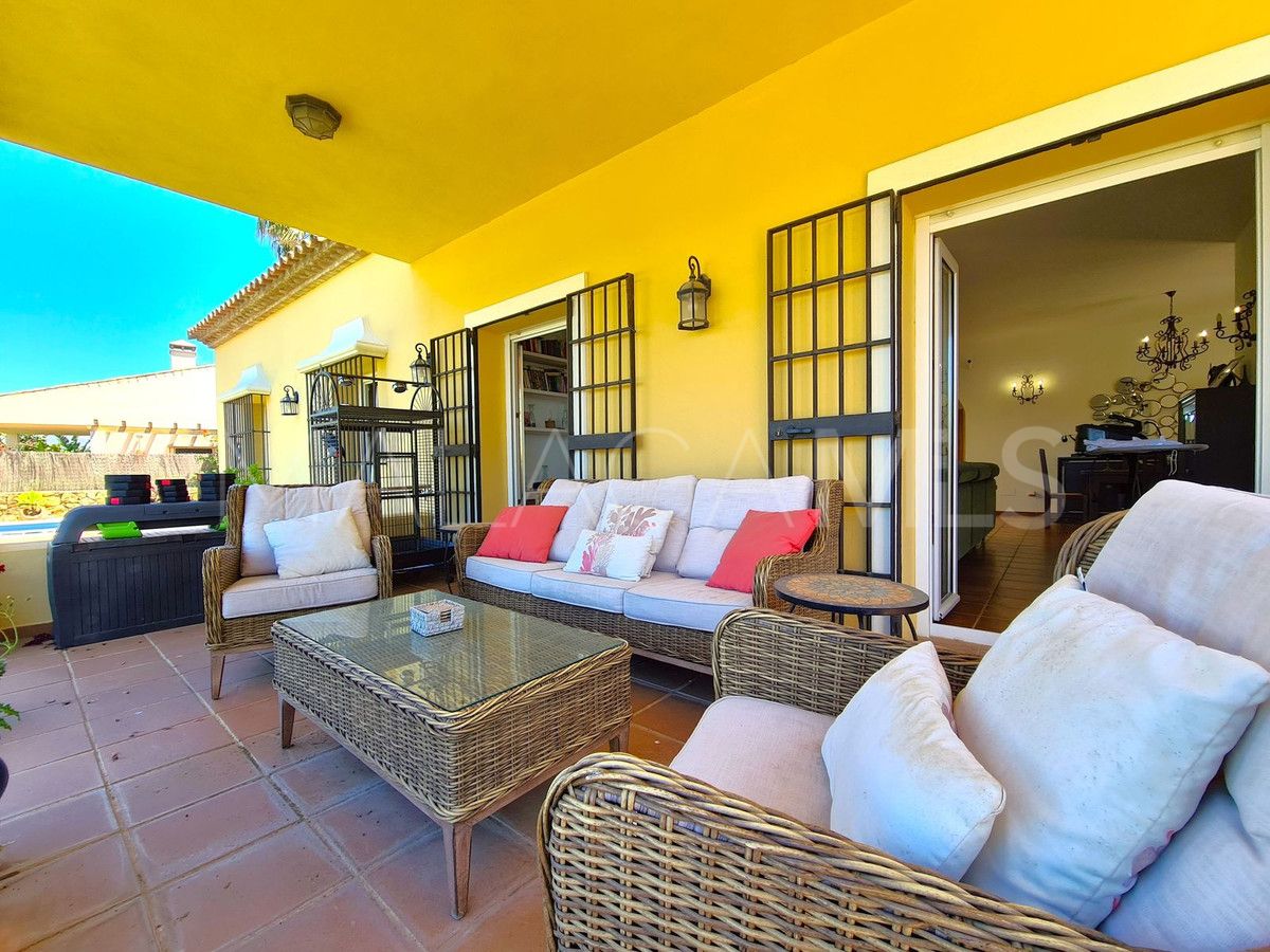 Buy casa with 3 bedrooms in La Duquesa Golf
