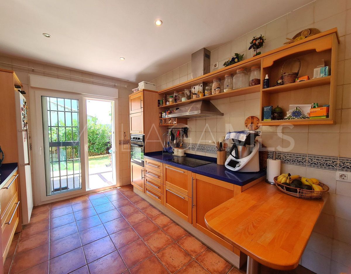 Buy casa with 3 bedrooms in La Duquesa Golf