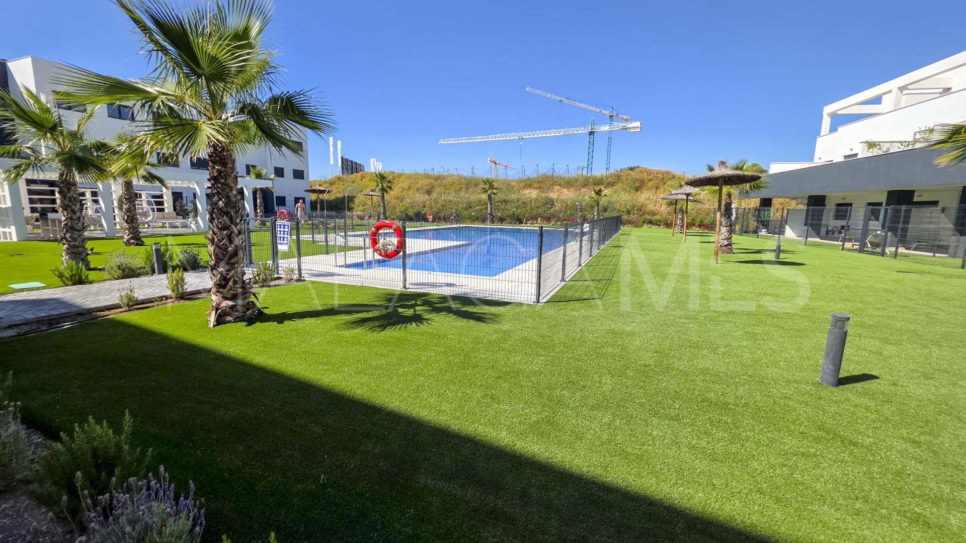 Erdgeschosswohnung for sale in Estepona