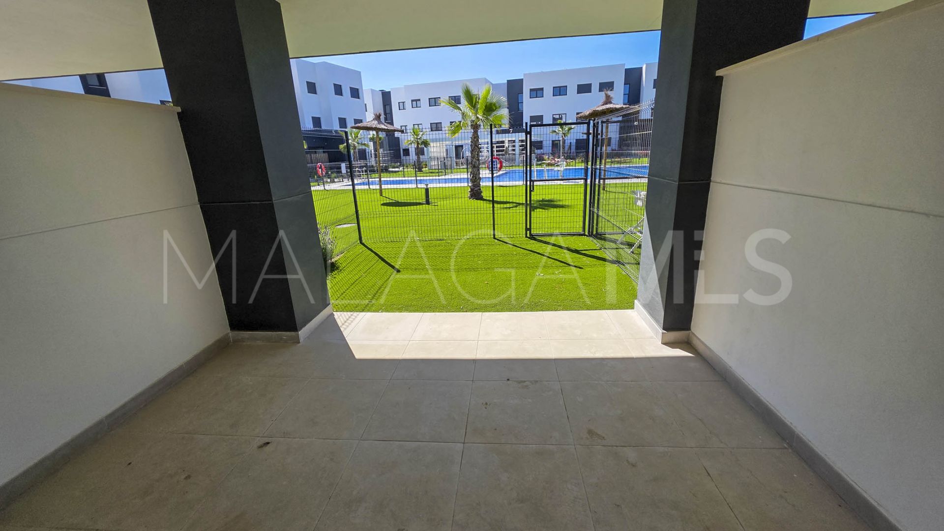 Erdgeschosswohnung for sale in Estepona