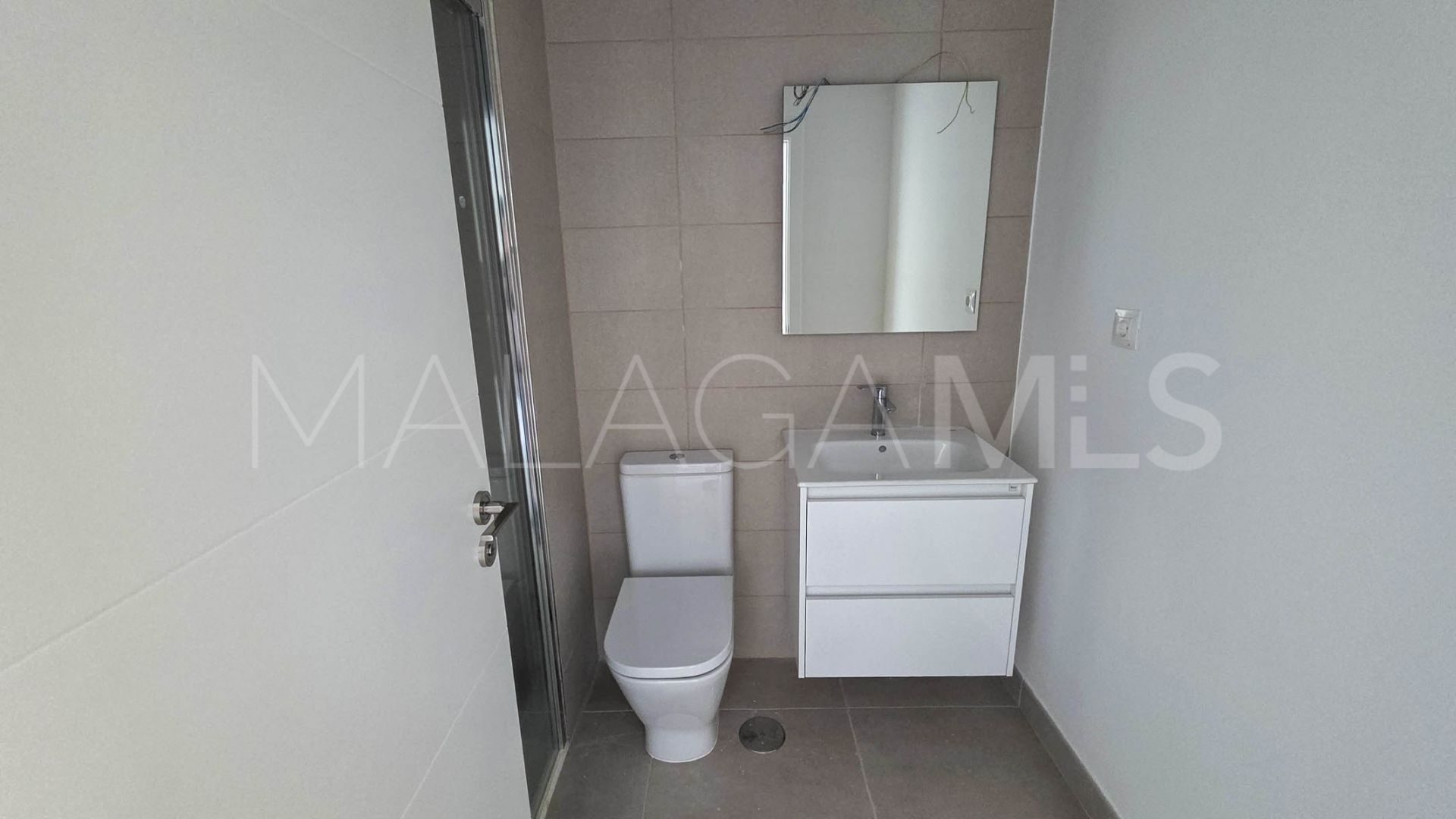Erdgeschosswohnung for sale in Estepona