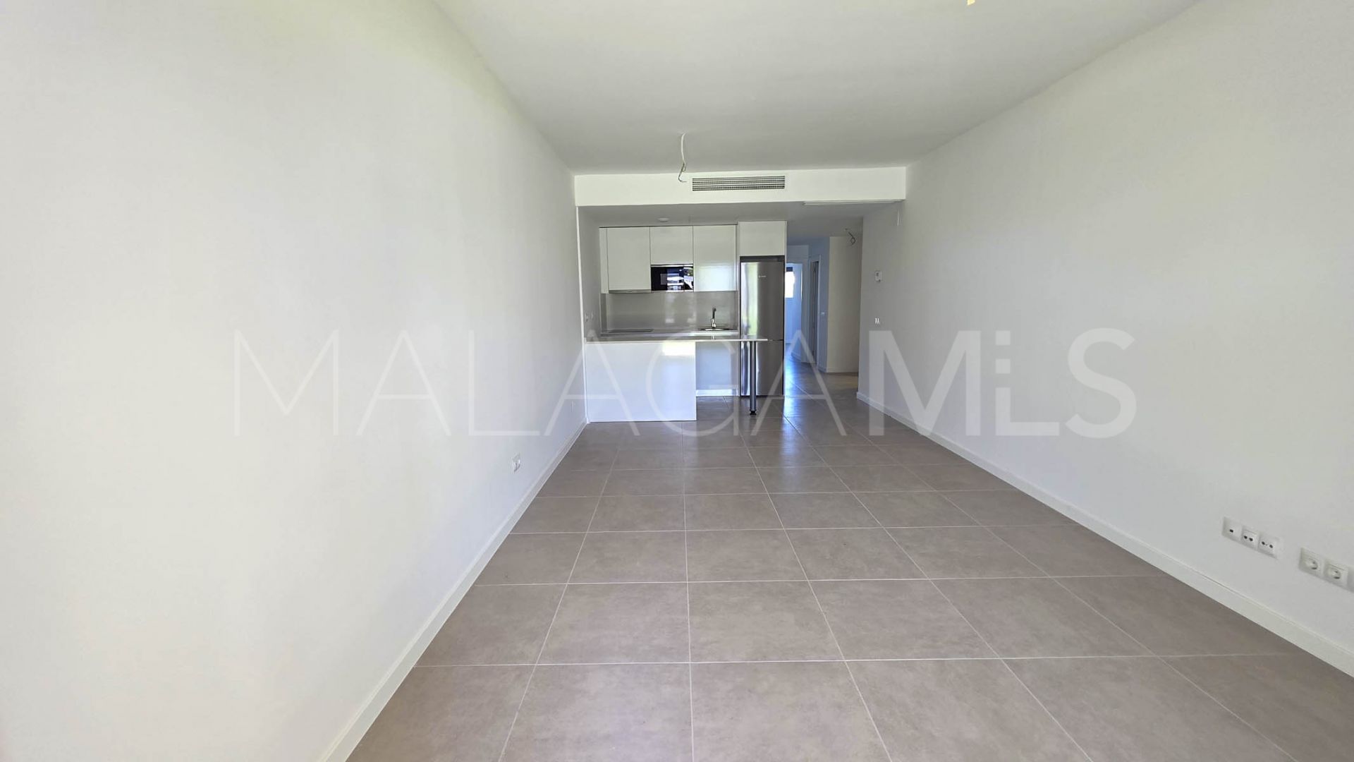 Erdgeschosswohnung for sale in Estepona