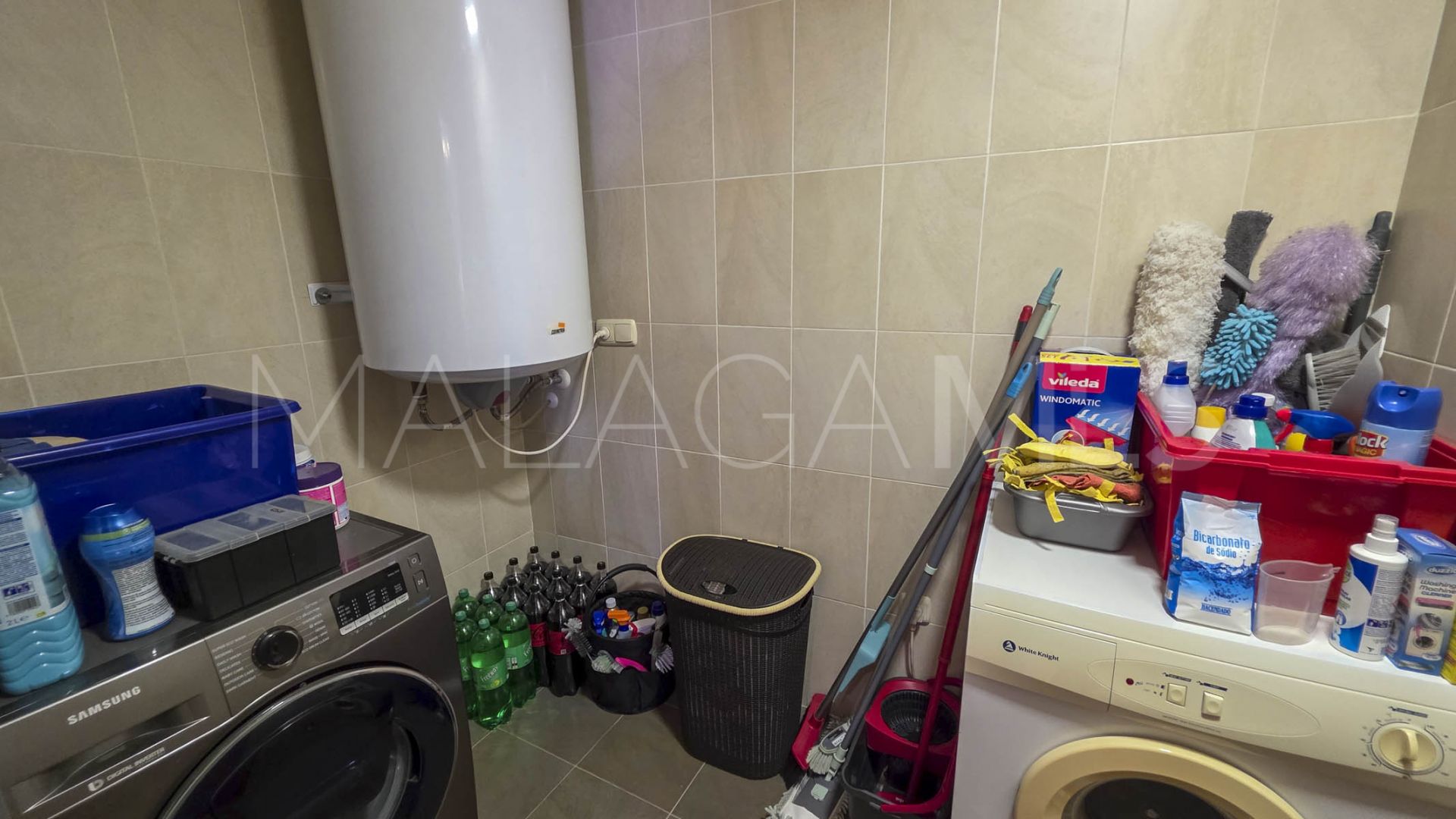 Parhus for sale in Casares
