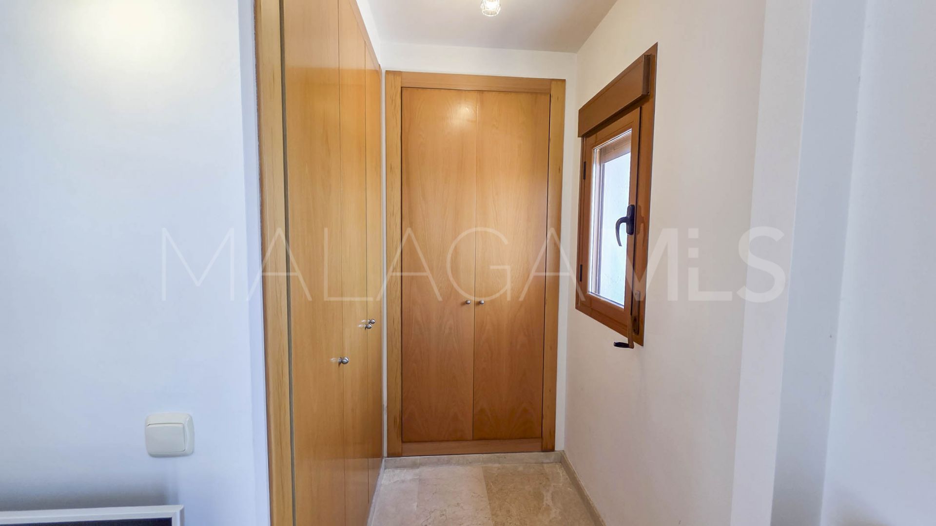 Parhus for sale in Casares