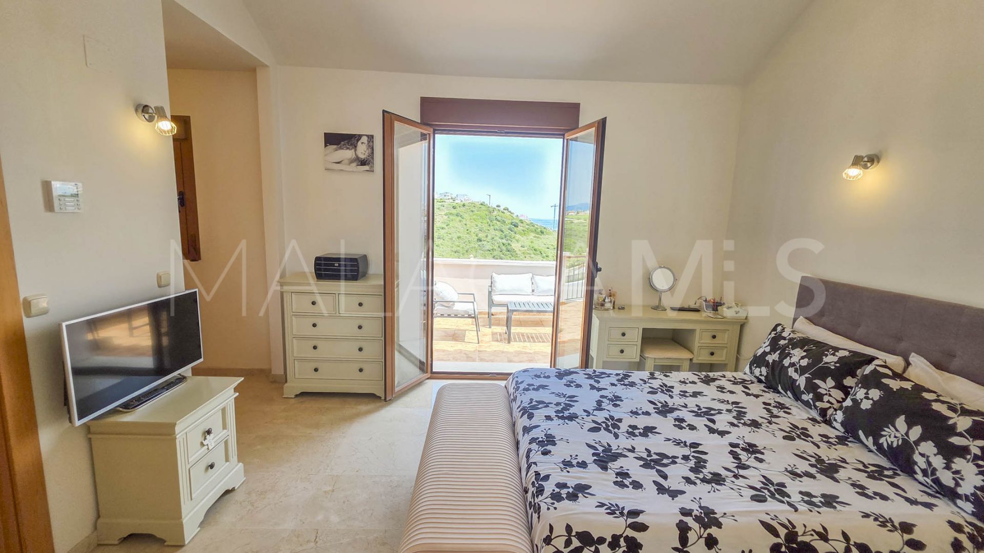 Parhus for sale in Casares