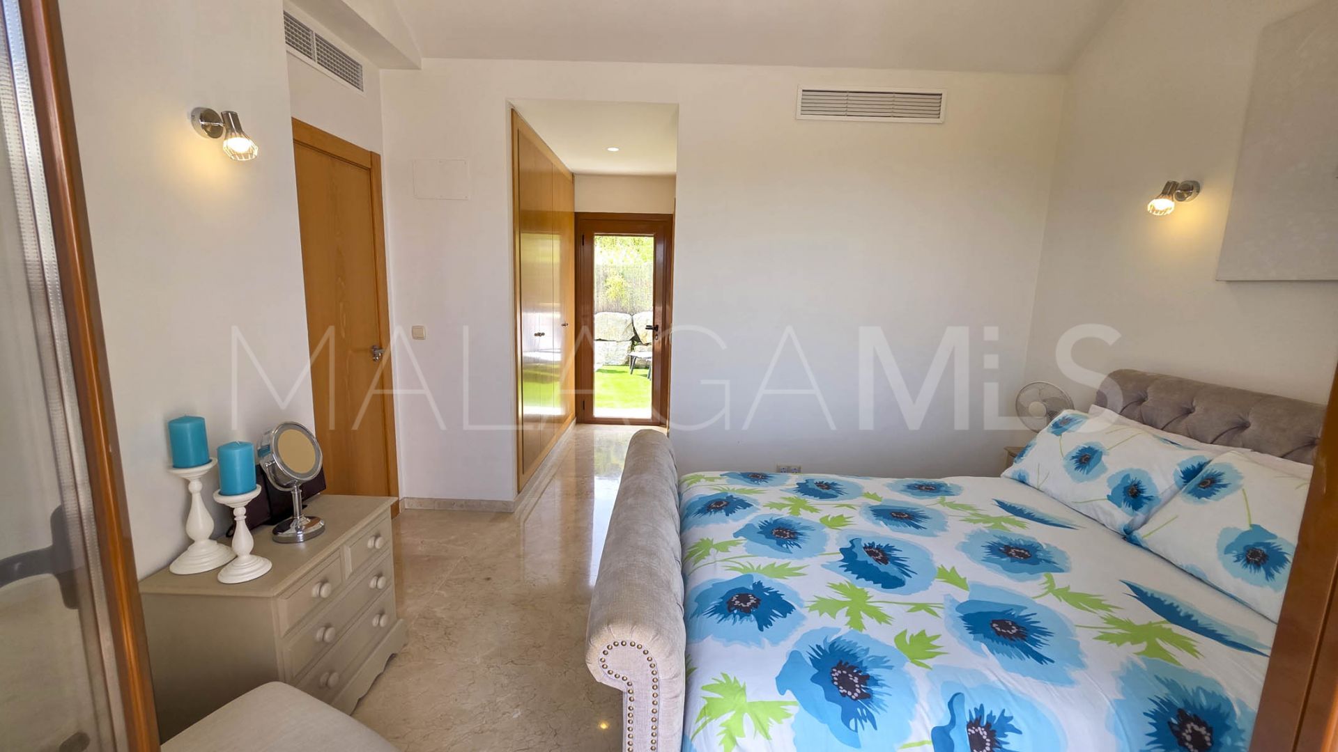 Parhus for sale in Casares