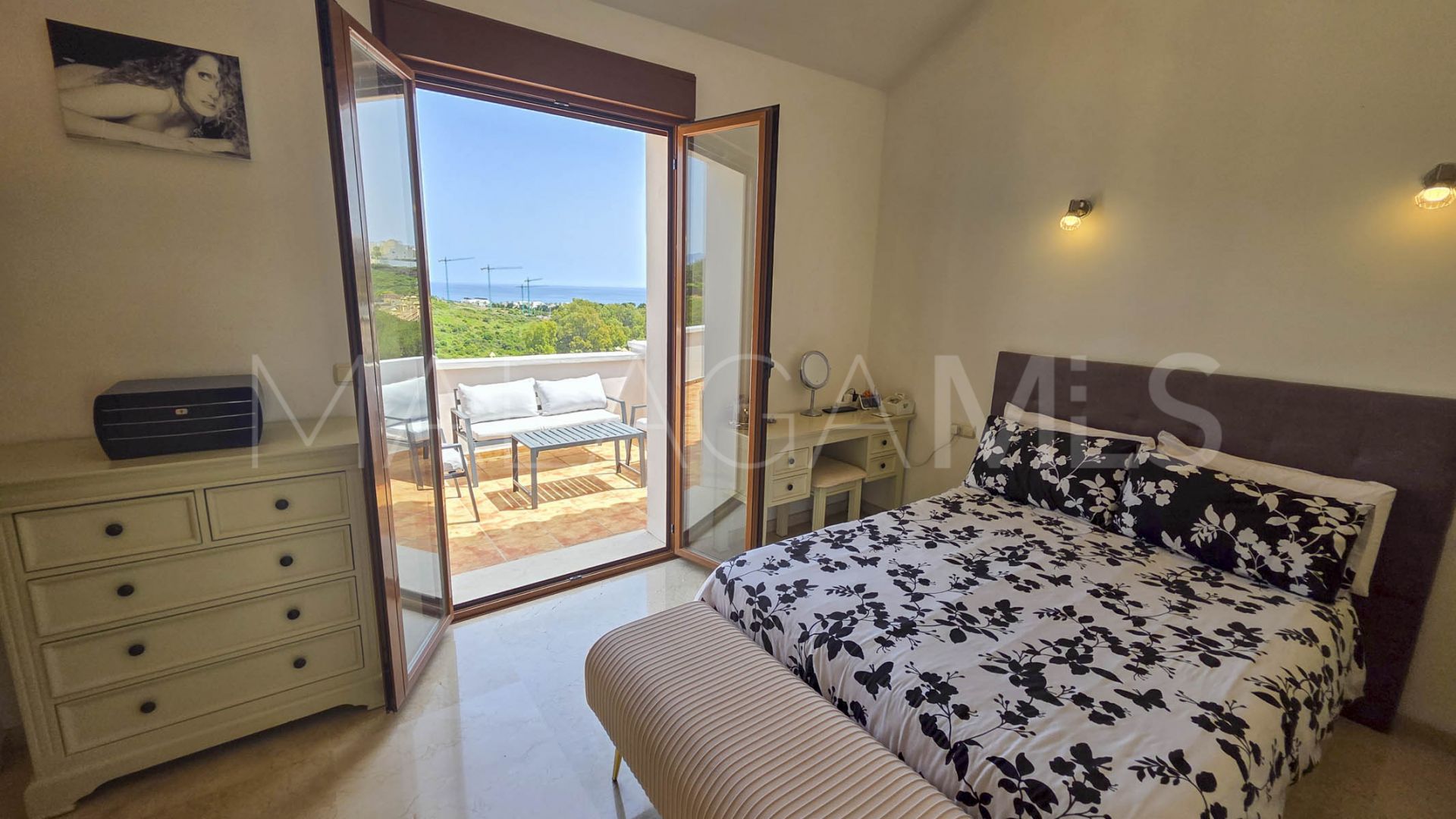 Parhus for sale in Casares