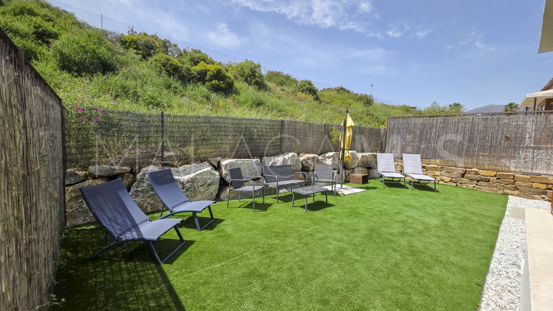 Parhus for sale in Casares