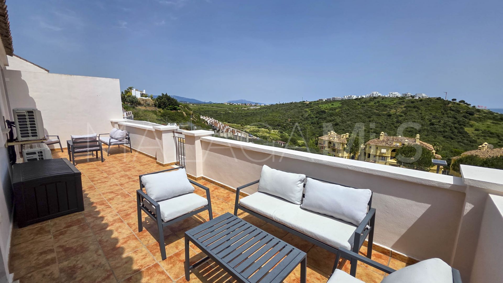 Parhus for sale in Casares