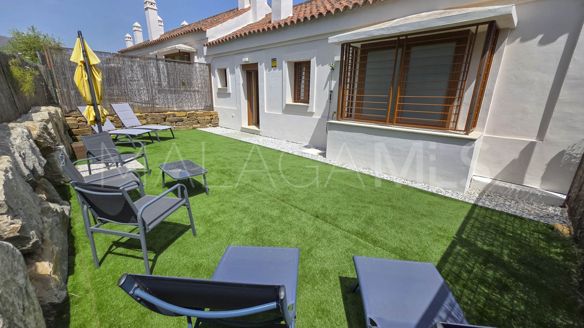 Parhus for sale in Casares