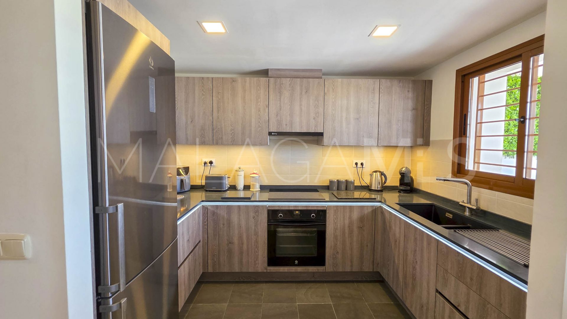 Parhus for sale in Casares
