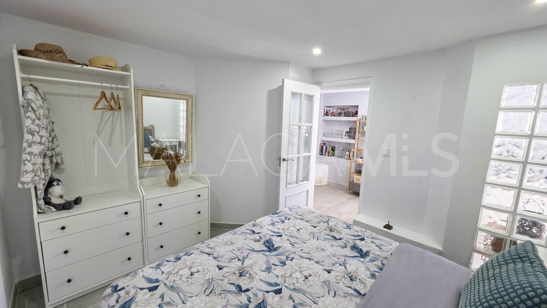 Haus for sale in Estepona