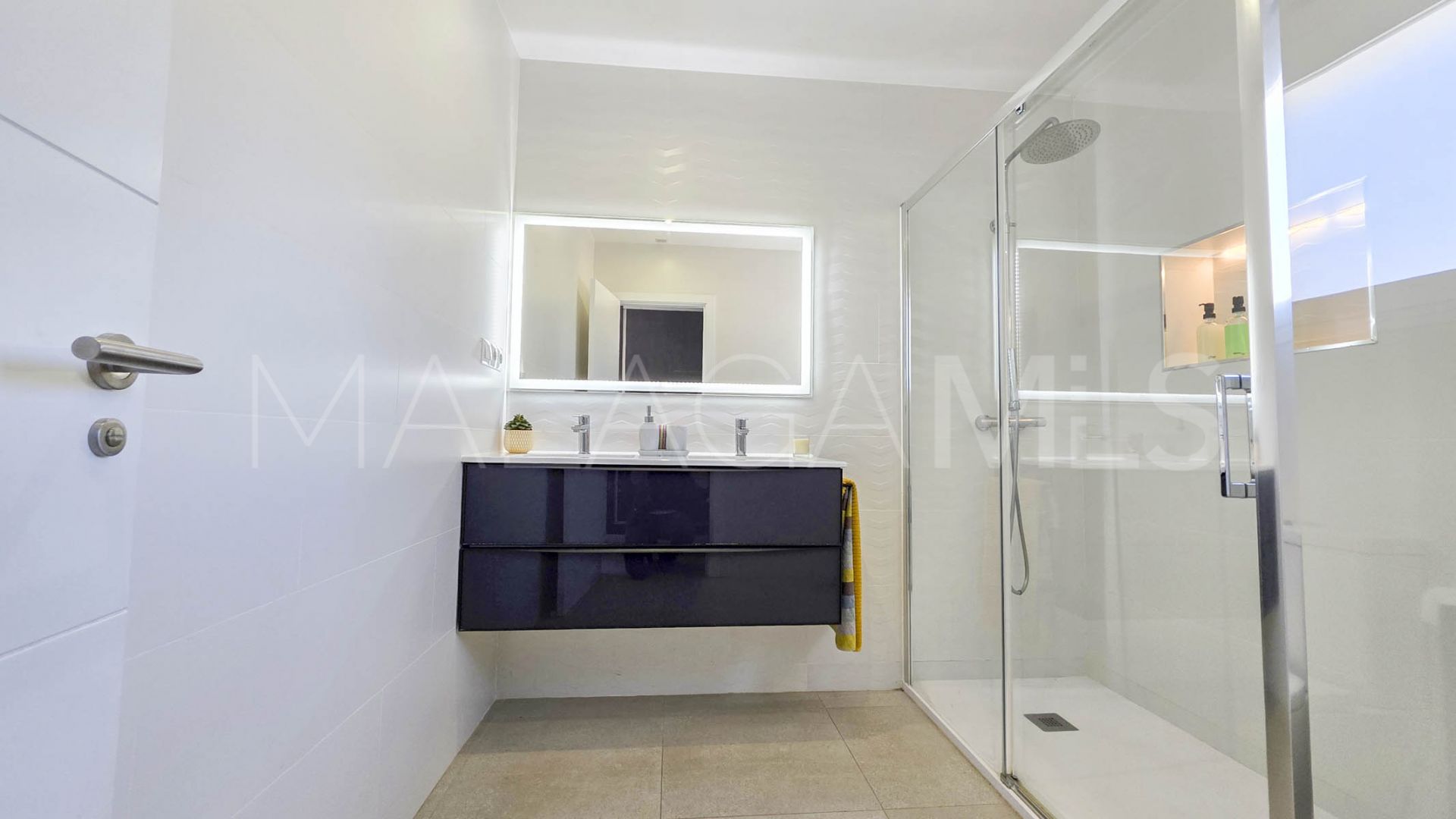 Haus for sale in Estepona