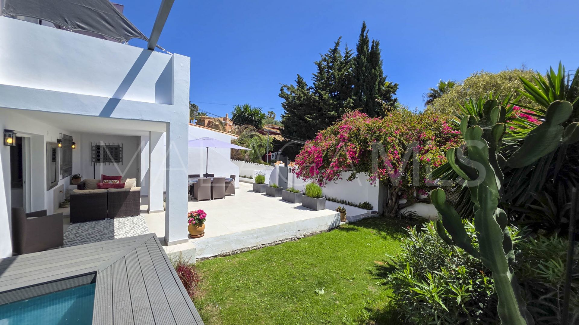 Haus for sale in Estepona