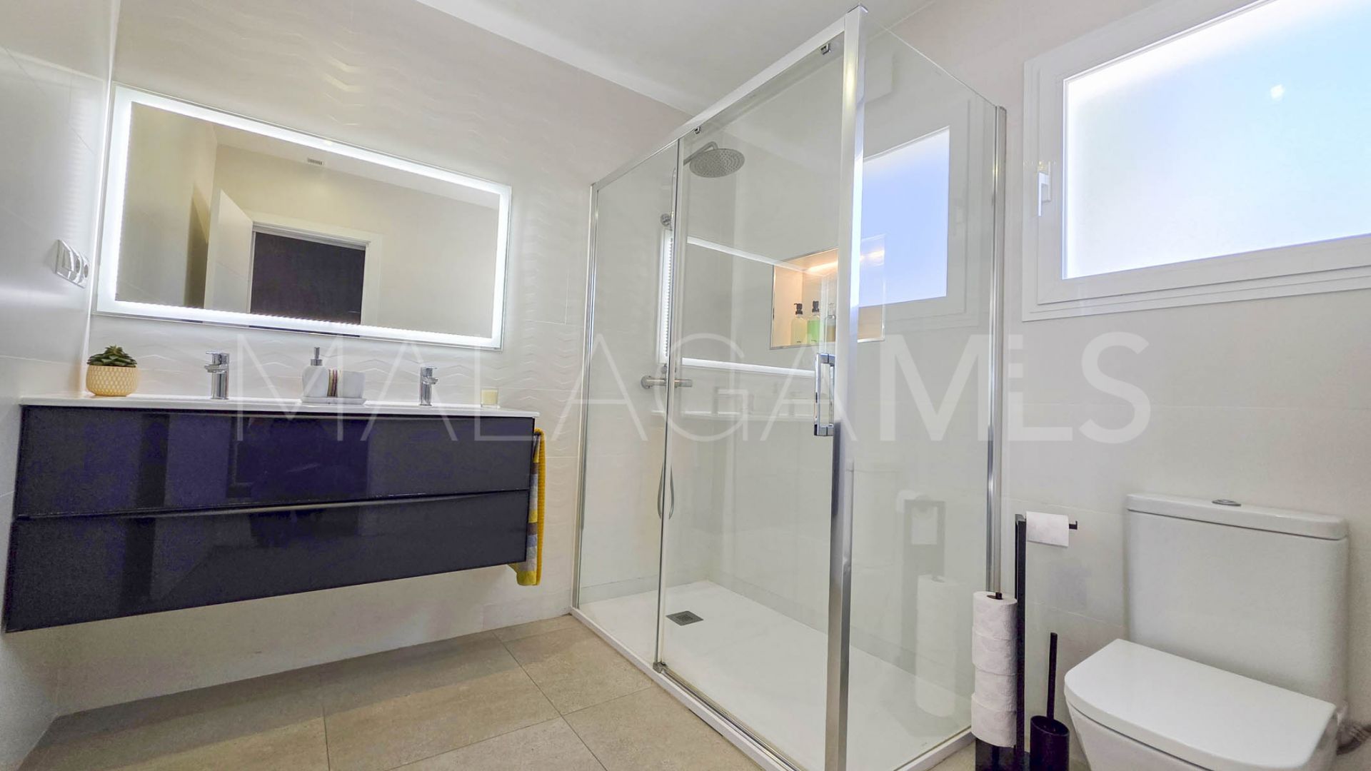 Haus for sale in Estepona