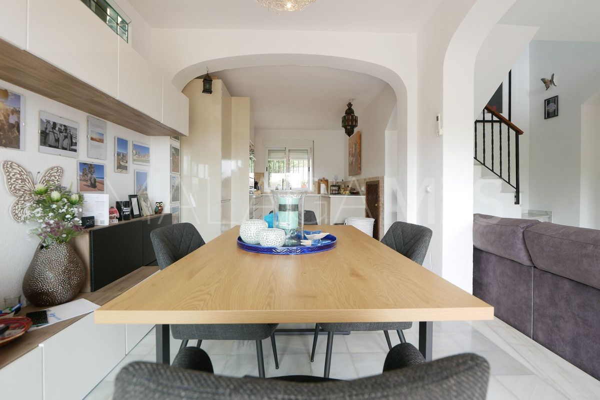 Maison jumelée for sale in Manilva