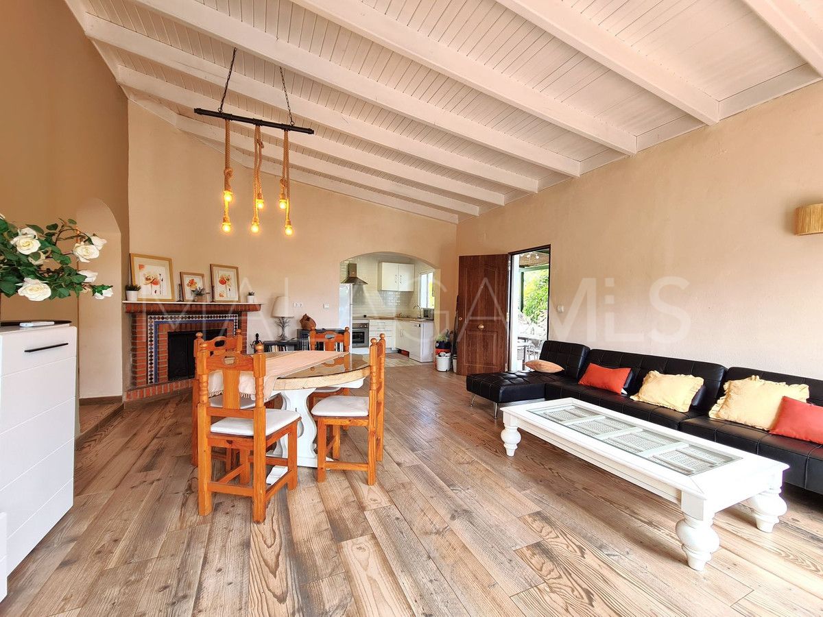 Casa de 2 bedrooms for sale in Estepona Oeste