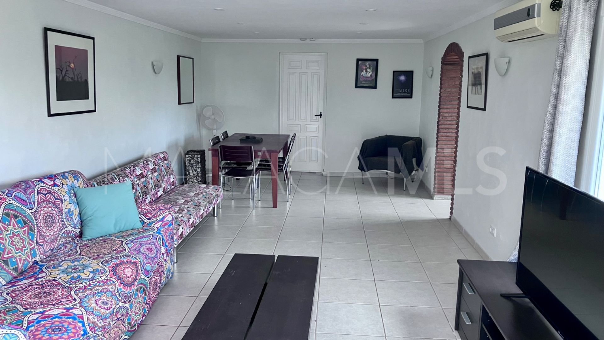 Hus i byn for sale in Alora