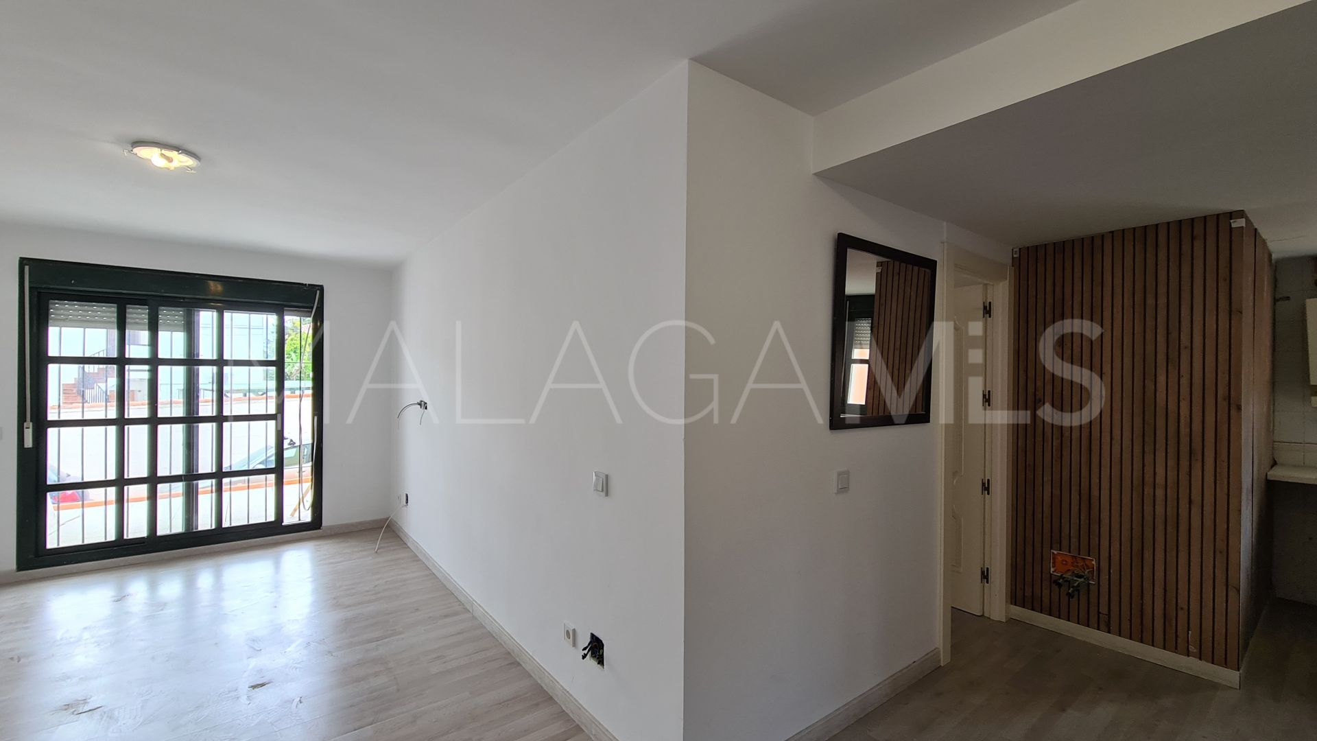 For sale 3 bedrooms ground floor apartment in Manilva Beach