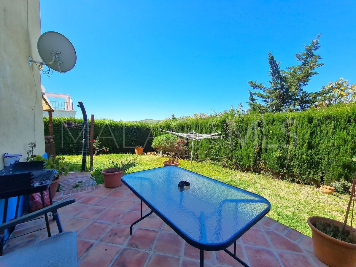 Pareado for sale de 3 bedrooms in La Duquesa Golf