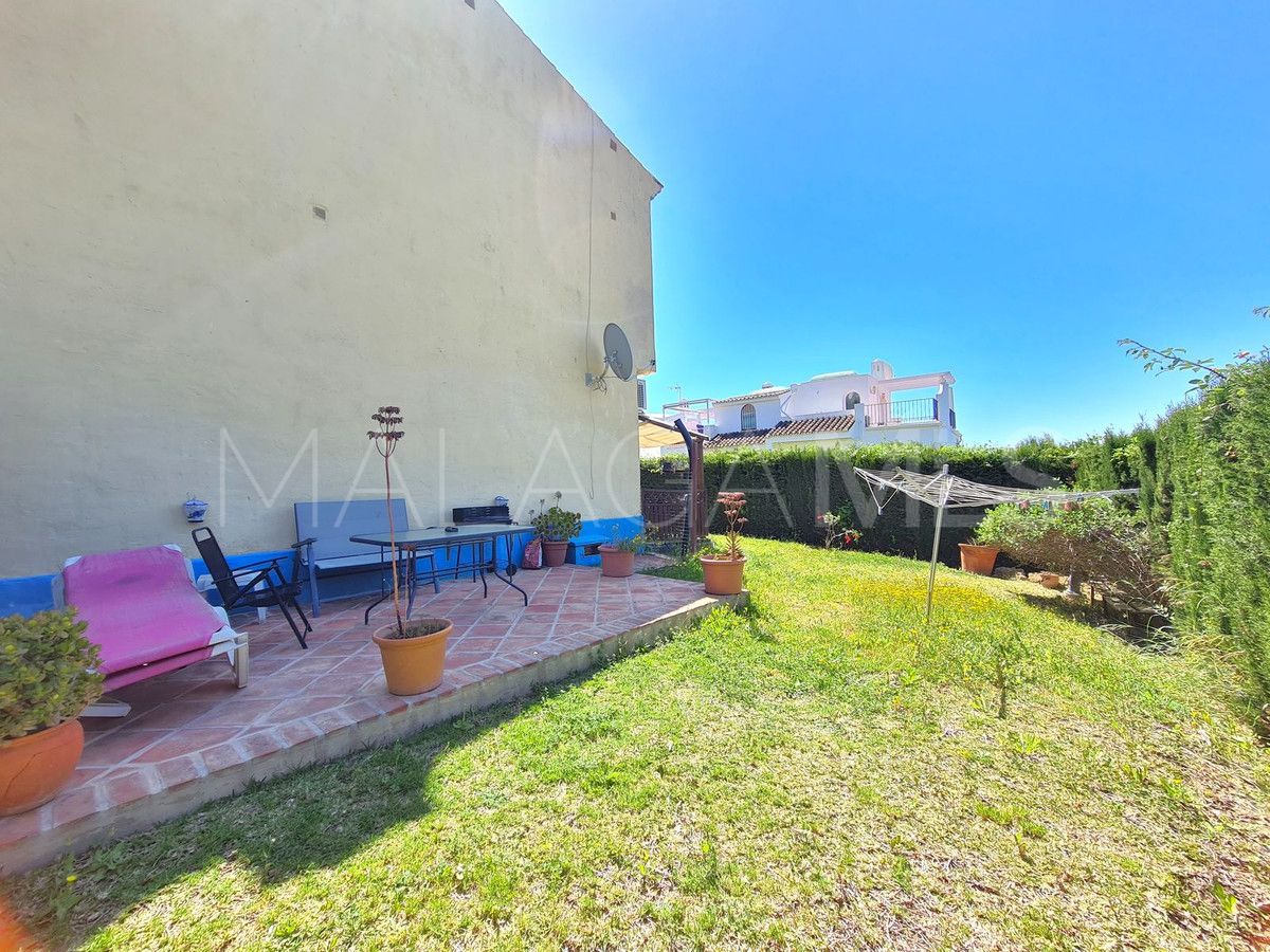 Pareado for sale de 3 bedrooms in La Duquesa Golf