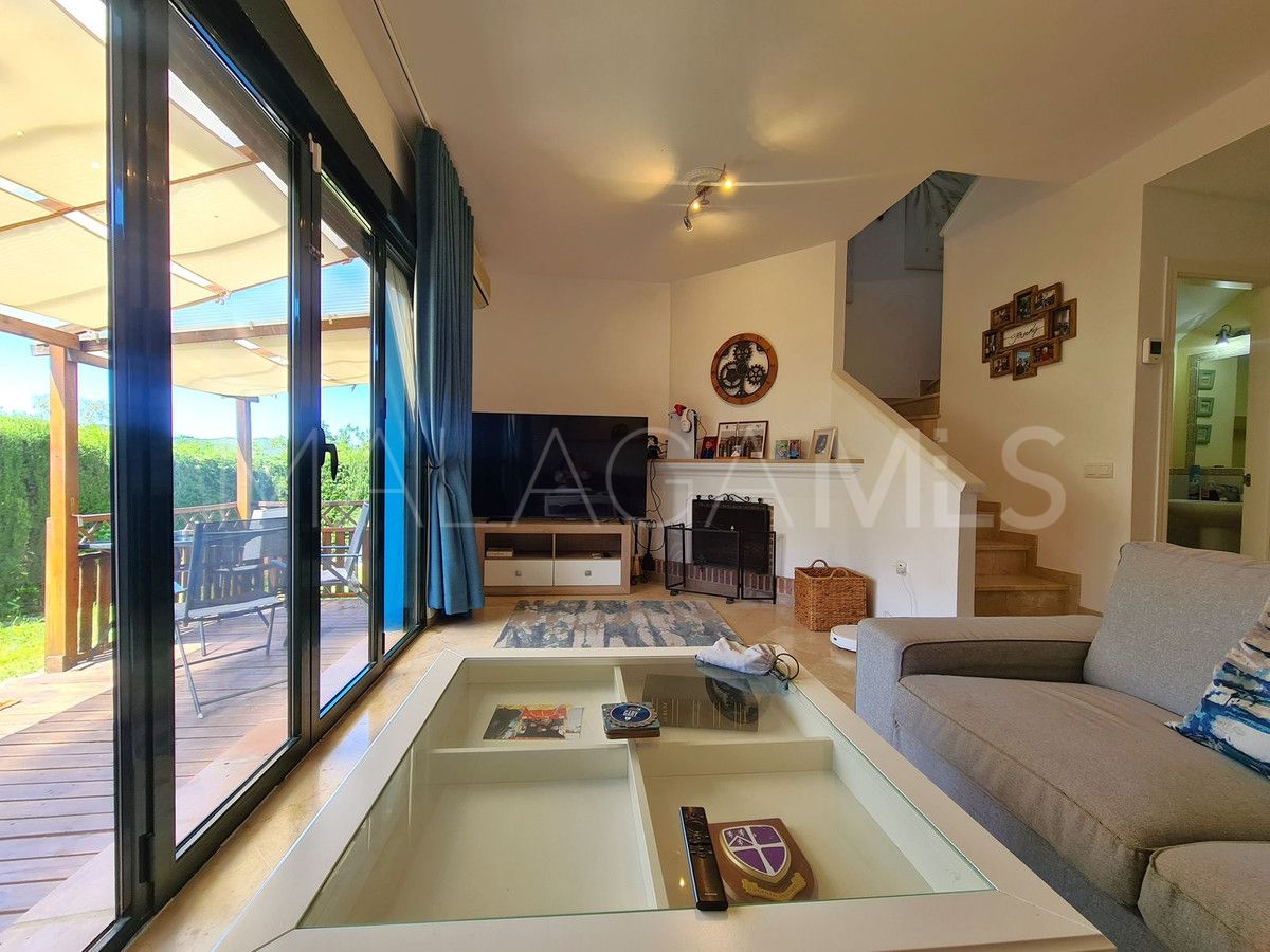 Pareado for sale de 3 bedrooms in La Duquesa Golf