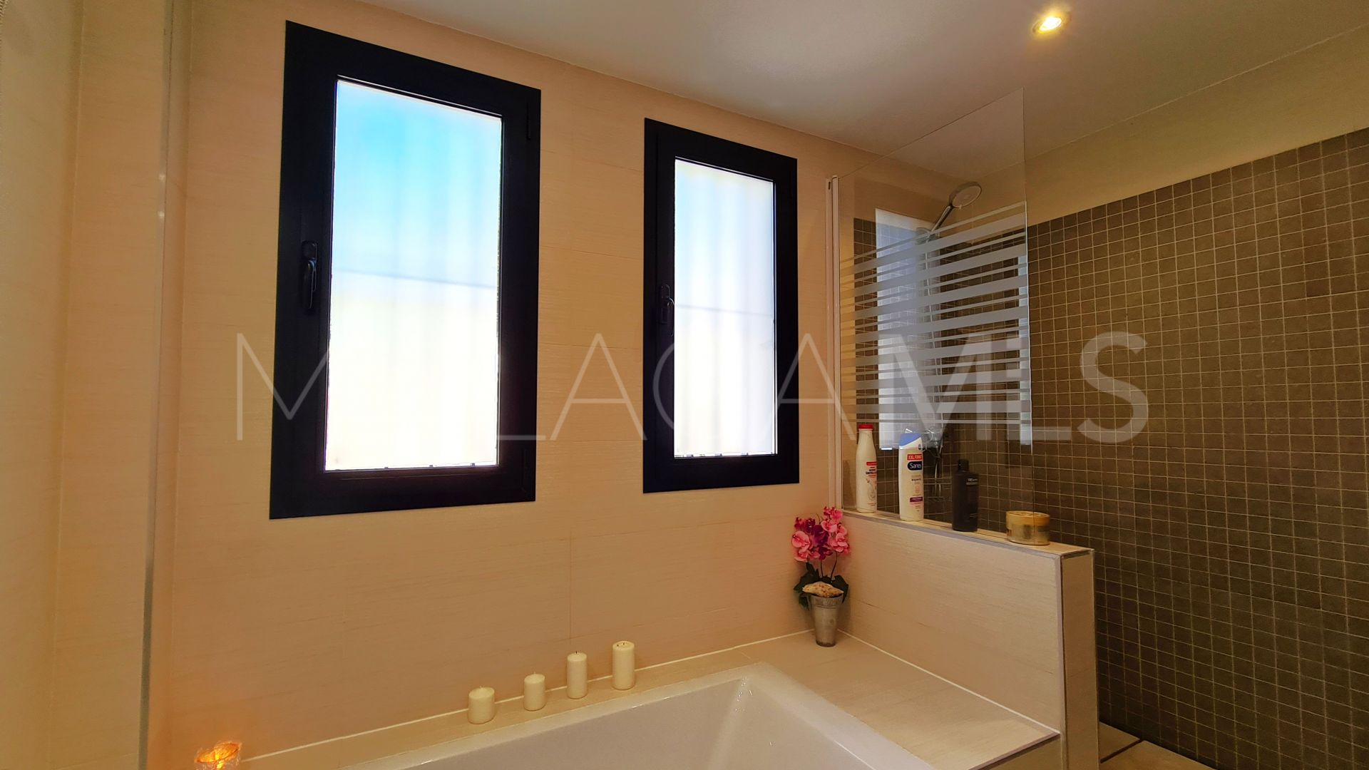Appartement for sale in Estepona Est
