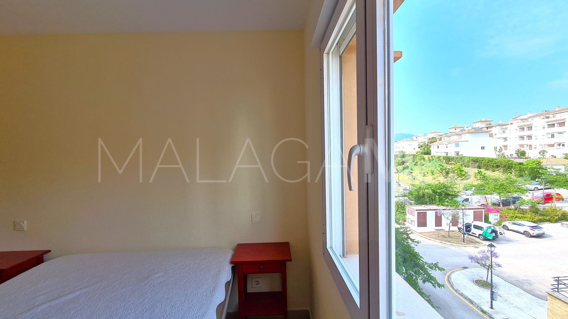 Lägenhet for sale in Estepona Stad