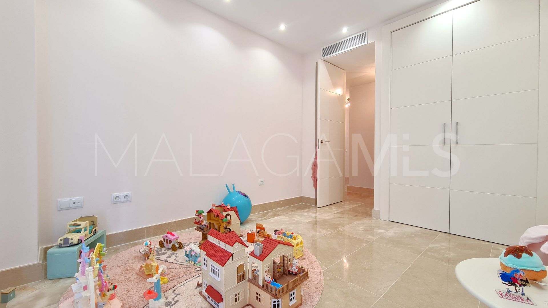 Apartamento for sale in Postal de la Paloma