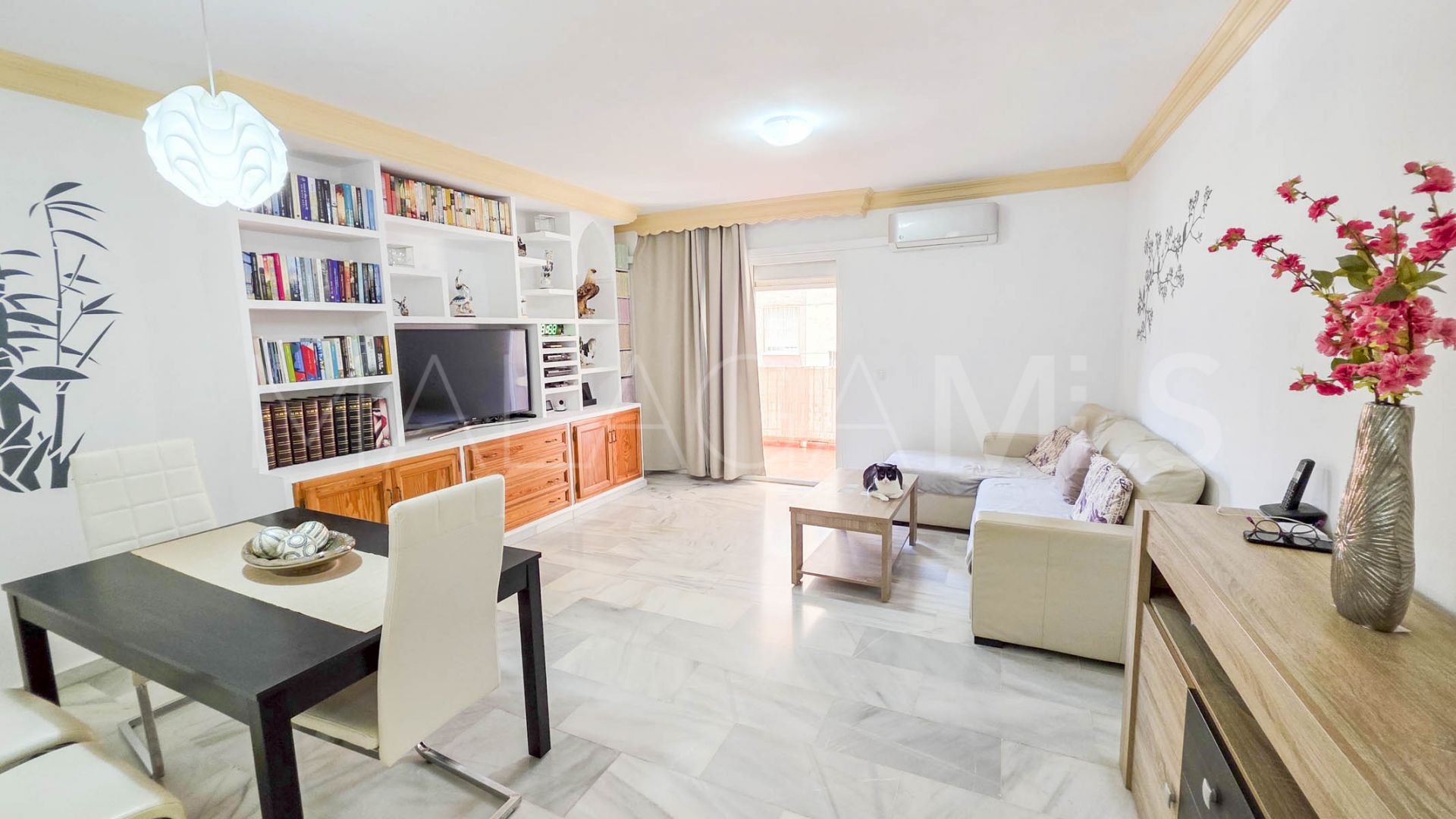 Lägenhet for sale in Estepona Stad