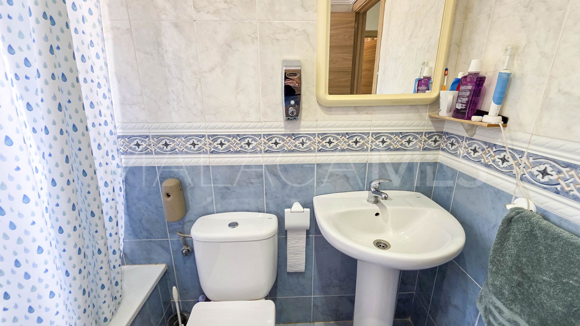 Lägenhet for sale in Estepona Stad