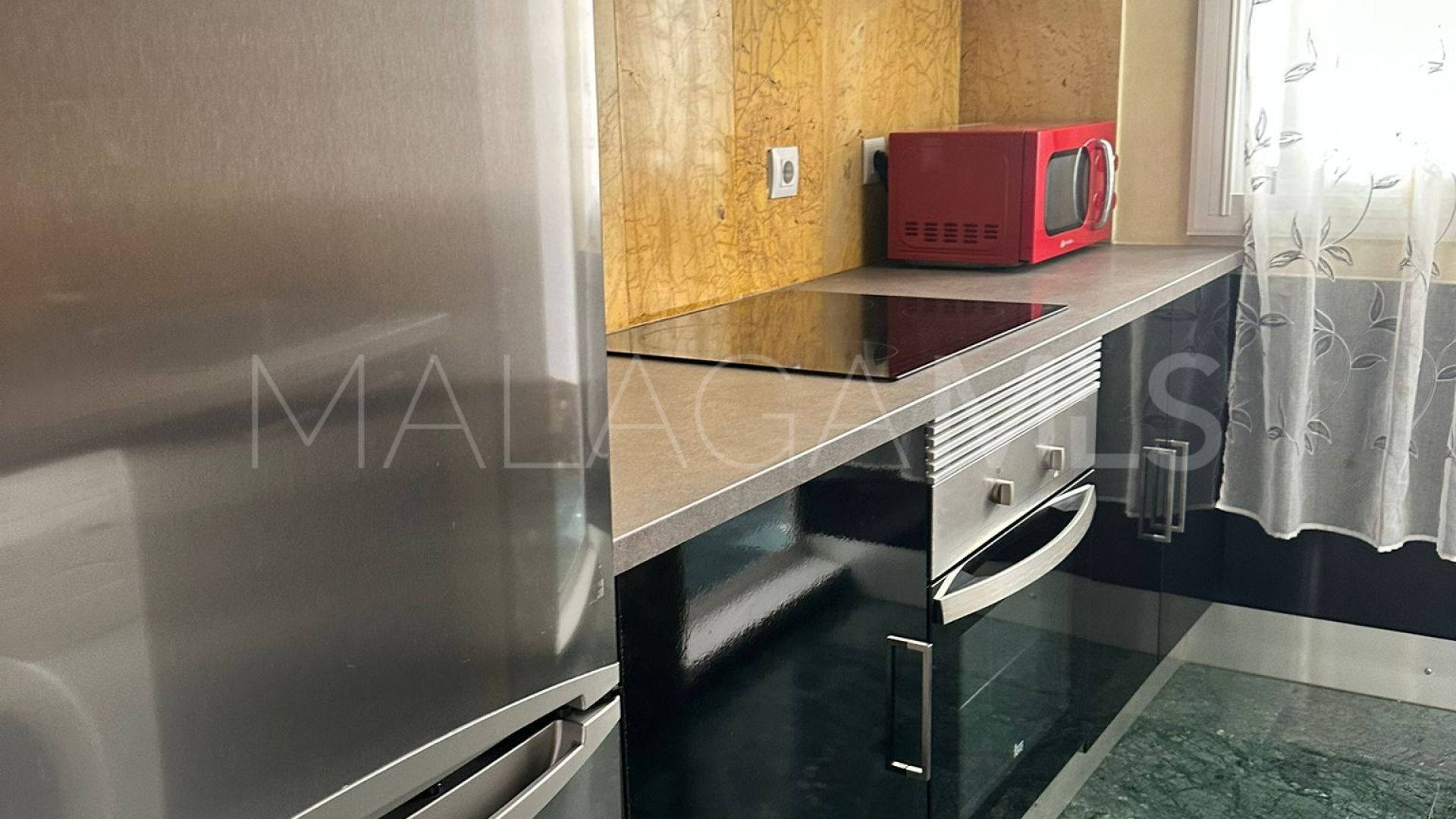 Apartment with 1 bedroom for sale in Estepona Town