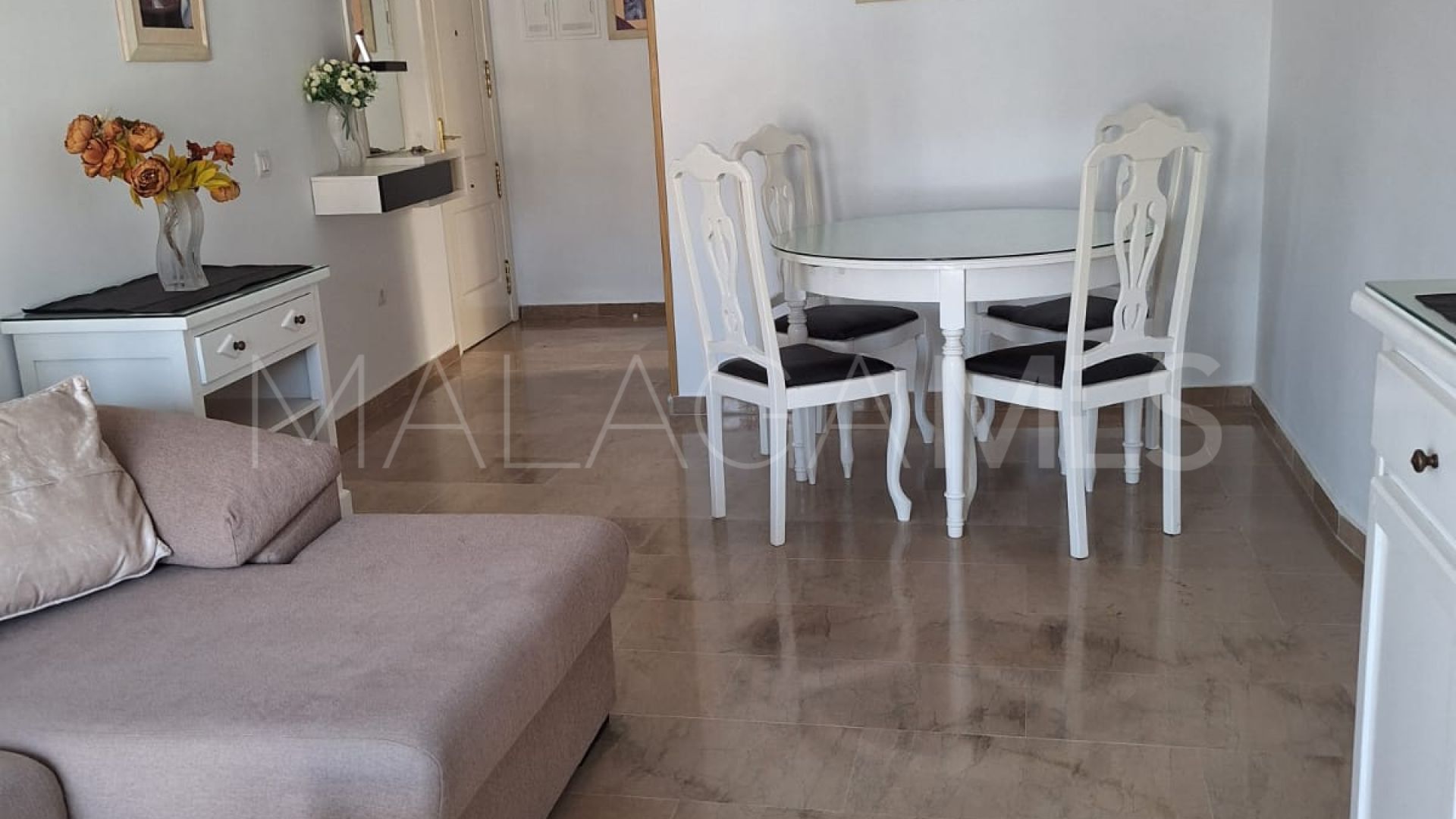 Apartment with 1 bedroom for sale in Estepona Town