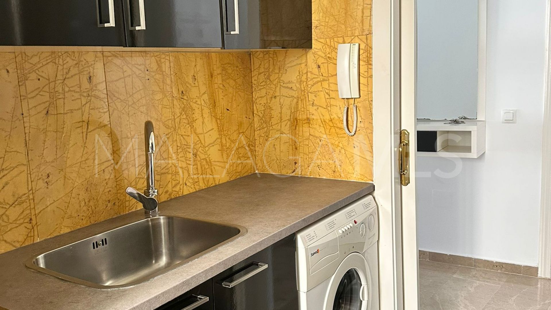 Apartment with 1 bedroom for sale in Estepona Town